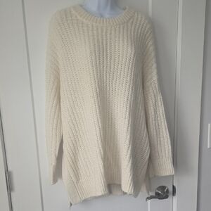 Aerie Cream Knit Crew Neck Sweater